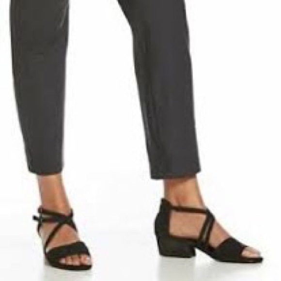 Eileen Fisher nubuck Kyra block-heel sandals - Picture 6 of 6